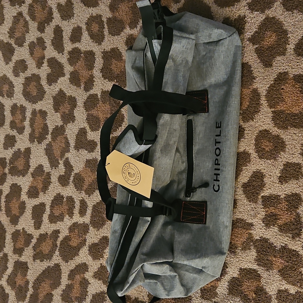 Chipotle Duffle Bag 🌯🌮 - Picture 6 of 11